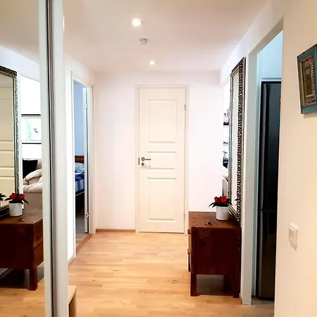 1 Bedroom Appartement *